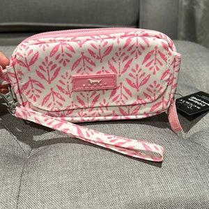 Scout Wristlet in rose water NWT